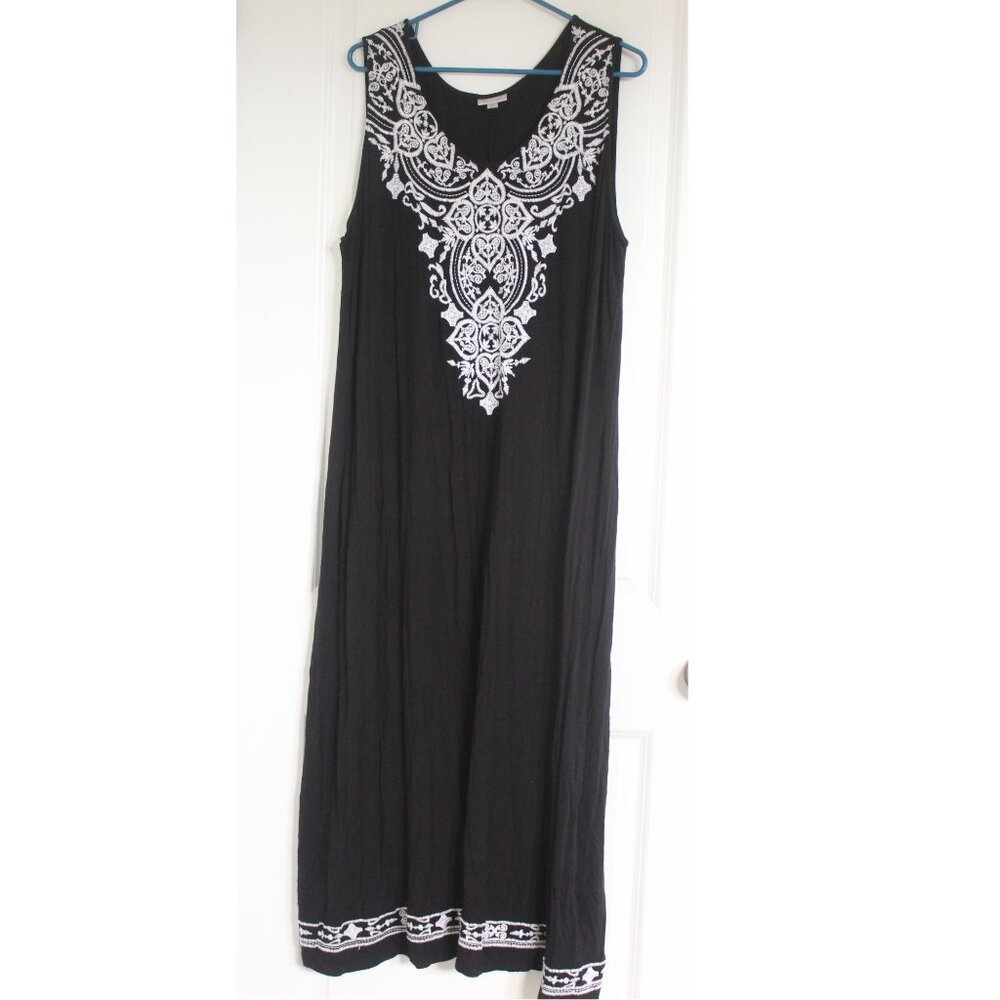 Avenue T-shirt Stretch maxi Dress Embroidered Black Minimal 22/24 CBK Whimsigoth